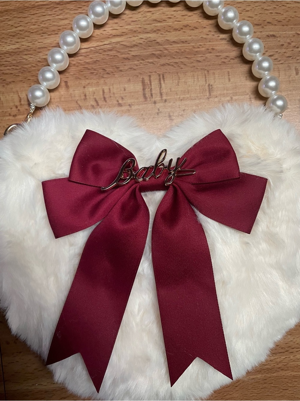 Red Fur Heart Shaped Purse - Picture 6 of 9